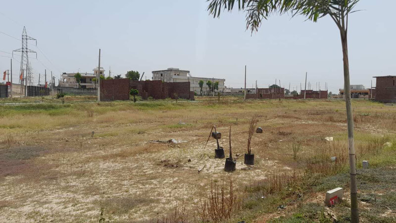 88 Sq. Yards Residential Plot for Sale in Gulabgarh Road, Dera Bassi