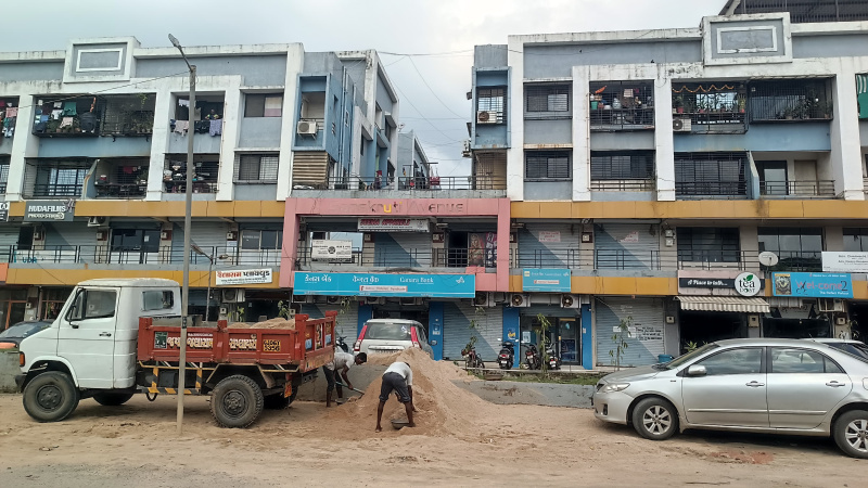  Commercial Shop 450 Sq.ft. for Sale in Pardi, Valsad