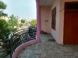 2 BHK House for Rent in Kakadev, Kanpur