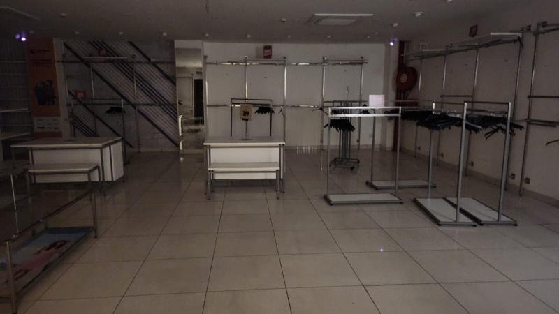  2200 Sq.ft. Showroom for Rent in Krishna Nagar, Mathura