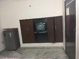 1 BHK Flat for Rent in DLF Phase III, Gurgaon