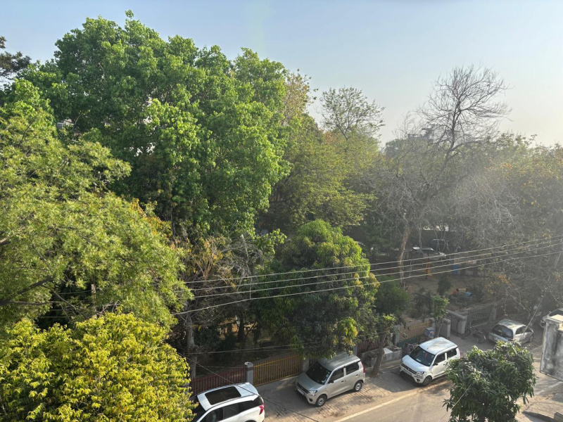 5 BHK 300 Sq. Yards House for Sale in Sector 23 Gurgaon