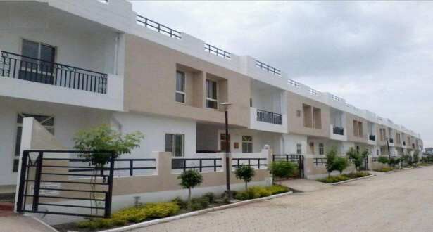 3 BHK House 1800 Sq.ft. for Sale in Hoshangabad Road, Bhopal