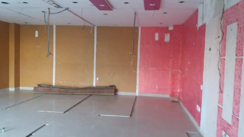 Showroom 2800 Sq.ft. for Rent in Gomti Nagar, Lucknow