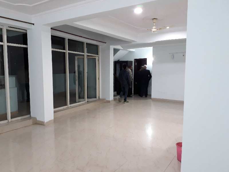 3 BHK Apartment 8000 Sq.ft. for Rent in