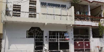 1 BHK Studio Apartment for Rent in Khazana Market Chauraha, Lucknow