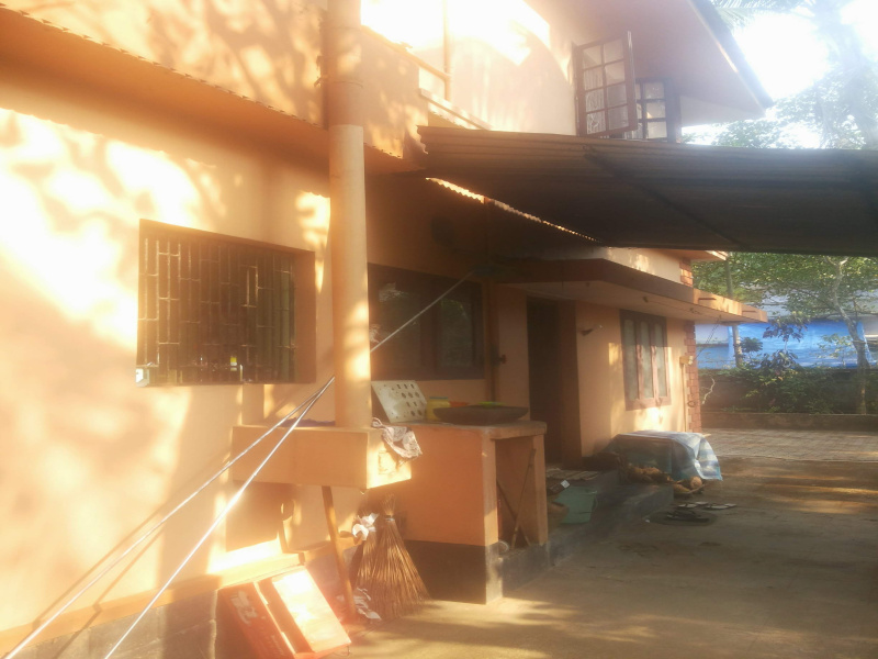 4 BHK 2400 Sq.ft. House for Sale in Thenhipalam, Malappuram