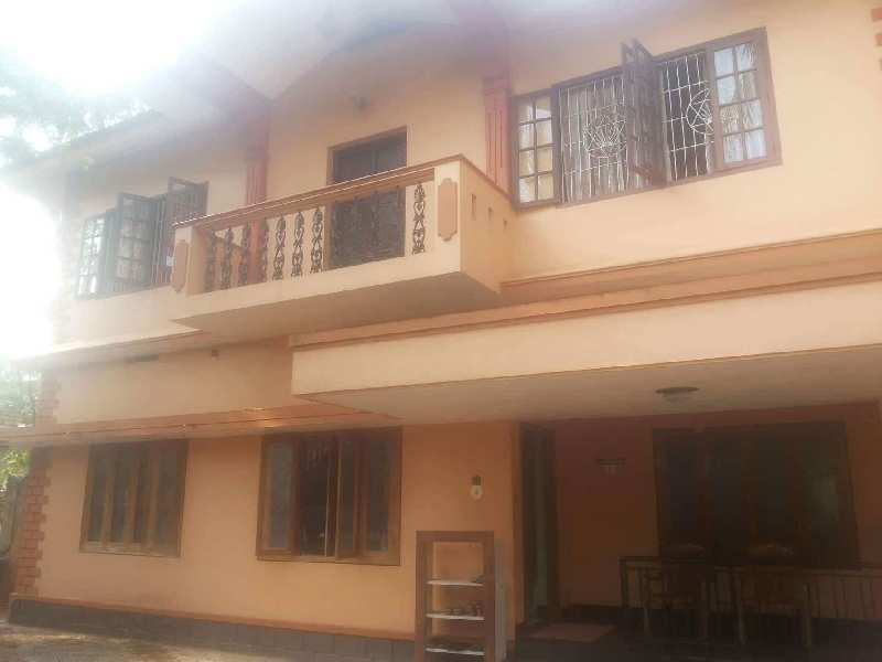 4 BHK House & Villa 2700 Sq.ft. for Sale in Up Hill, Malappuram