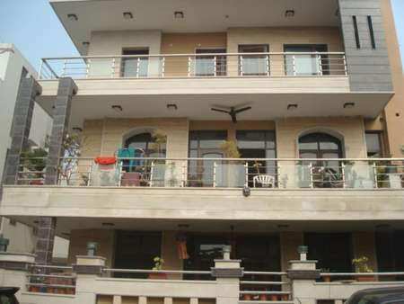 3 BHK Apartment 200 Sq. Yards for Rent in