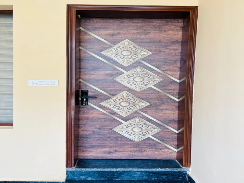 3 BHK House 20000 Sq.ft. for Sale in Ambala Highway, Zirakpur