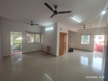 3 BHK Flat for Rent in Bhuvaneshwari Nagar, Kempapura, Bangalore
