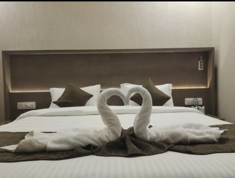  Hotels 350 Sq. Yards for Rent in Tapovan, Rishikesh