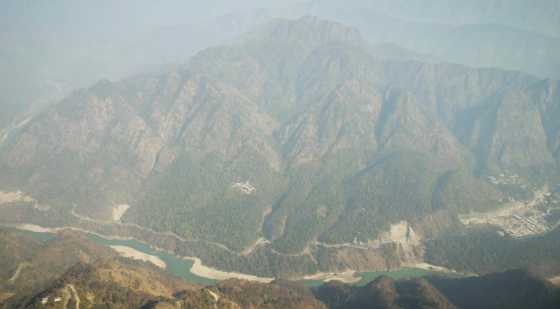  36000 Sq. Yards Agricultural/Farm Land for Sale in Yamkeshwar, Pauri Garhwal