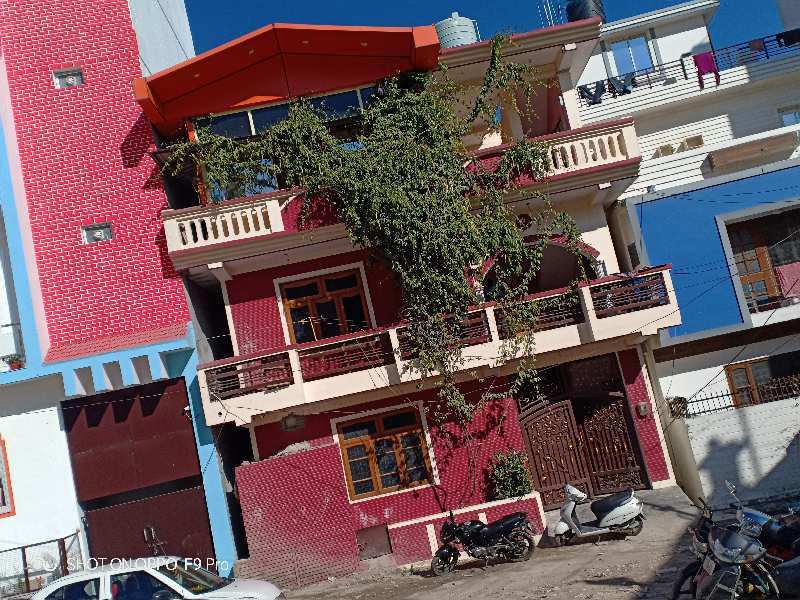 150 Sq. Yards Guest House for Sale in Tapovan, Rishikesh (REI842920)