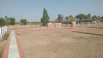 Commercial Land 136 Sq. Yards for Sale in