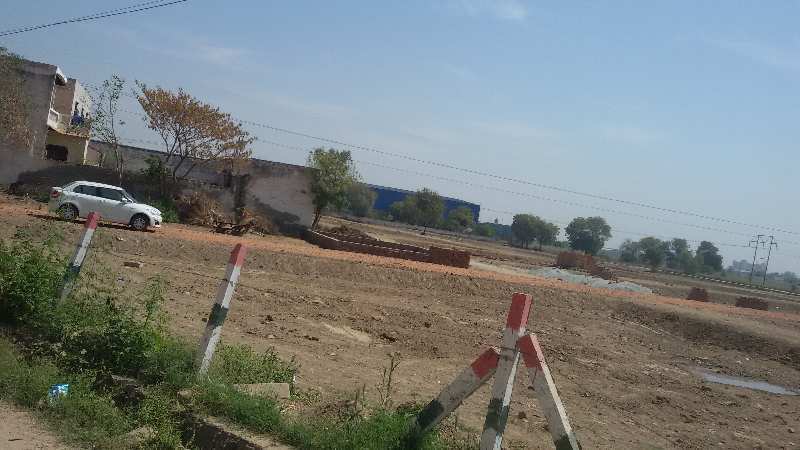 Commercial Land 138 Sq. Yards for Sale in