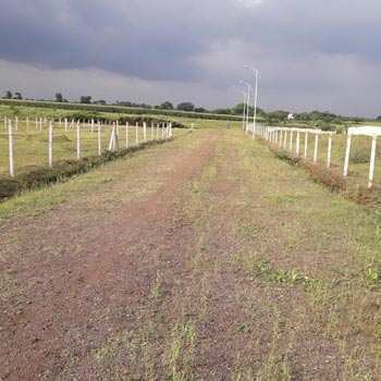 Commercial Land 142 Sq. Yards for Sale in
