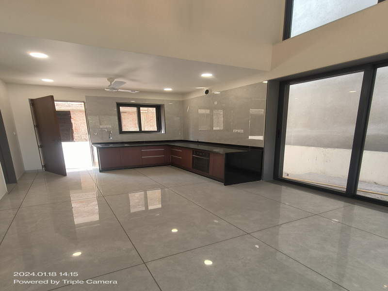 5 BHK 2500 Sq.ft. Villa for Sale in New Alkapuri, Vadodara