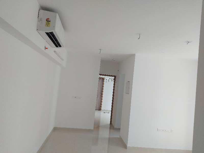 1 BHK Residential Apartment 581 Sq.ft. for Rent in Mumbai Nashik Highway, Thane