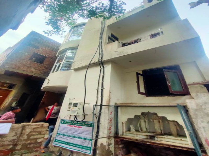 2 BHK House 49 Sq. Meter for Sale in Mantola, Agra