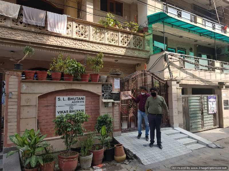 4 BHK Apartment 250 Sq. Meter for Sale in Sainik Vihar, Pitampura