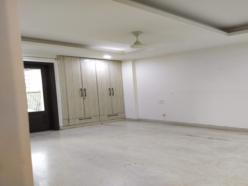 3 BHK Builder Floor 200 Sq. Yards for Sale in Block J Saket, Delhi