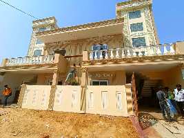 3 BHK Villa for Sale in Safedabad Road, Lucknow