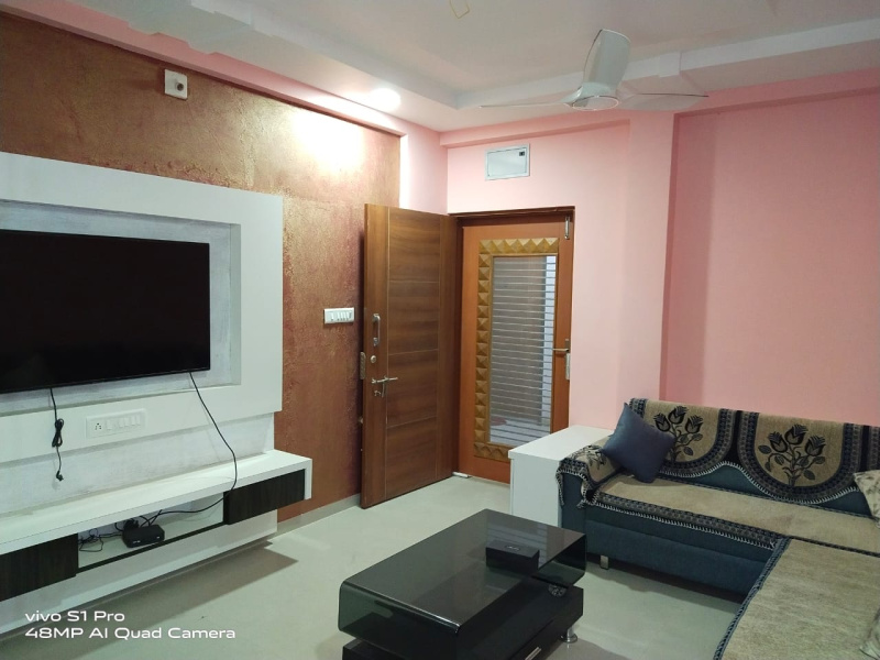  Penthouse 1900 Sq.ft. for Rent in Sama Savli Road, Vadodara