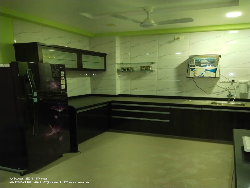  Penthouse 1900 Sq.ft. for Rent in Sama Savli Road, Vadodara