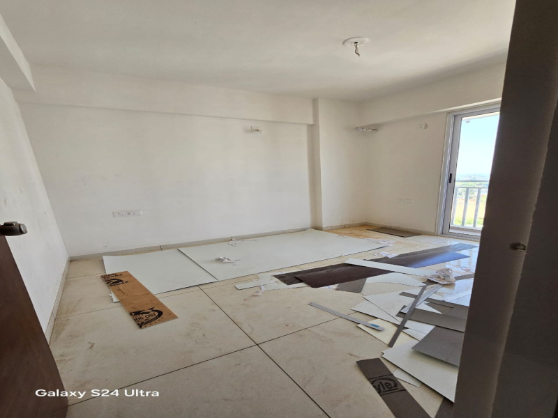 3 BHK Apartment 1800 Sq.ft. for Rent in Mobha Road, Vadodara
