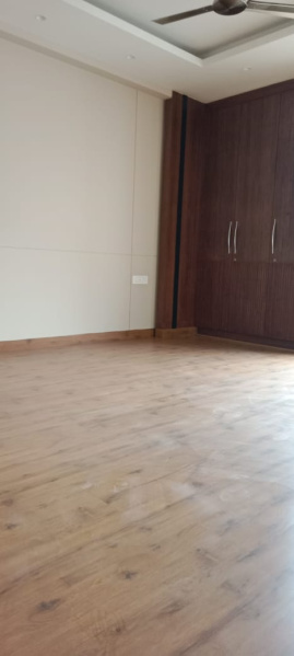 3 BHK Apartment 200 Sq. Yards for Sale in Hauz Khas, Delhi