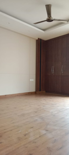 3 BHK Apartment 200 Sq. Yards for Sale in Hauz Khas, Delhi