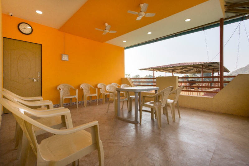  Hotels 40000 Sq.ft. for Sale in Dapoli, Ratnagiri