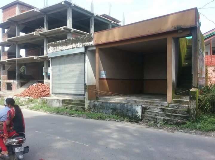  Commercial Shop 400 Sq.ft. for Sale in Nagrota Bagwan, Kangra