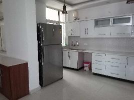 4 BHK Flat for Rent in Gomti Nagar, Lucknow