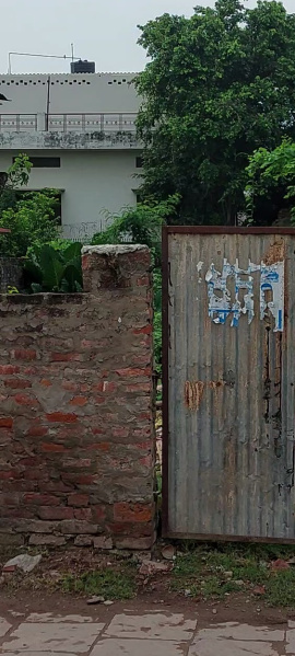 Residential Plot 2813 Sq.ft. for Sale in Paharia, Varanasi
