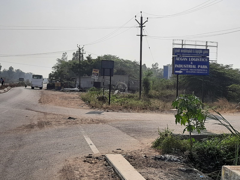  Commercial Land 7200 Sq.ft. for Rent in Oragadam, Chennai