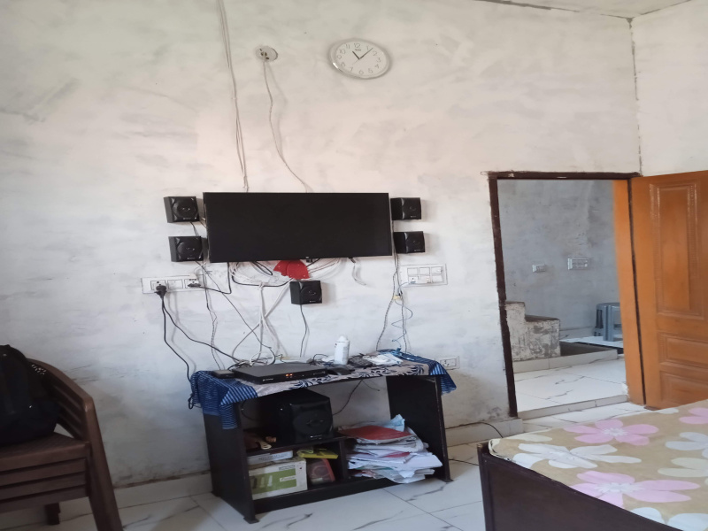 2 BHK House 68 Sq. Yards for Sale in Dheeraj Nagar, Faridabad