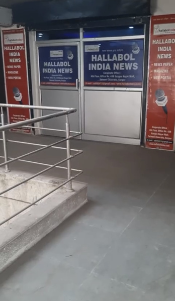  320 Sq.ft. Office Space for Sale in Tatmill Chauraha, Kanpur