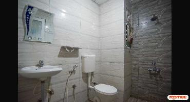 3 BHK Flat for PG in Sector 24 Rohini, Delhi