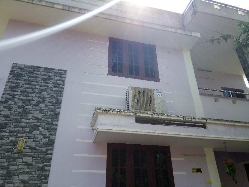 3 BHK House 1200 Sq.ft. for Rent in Viyyur, Thrissur