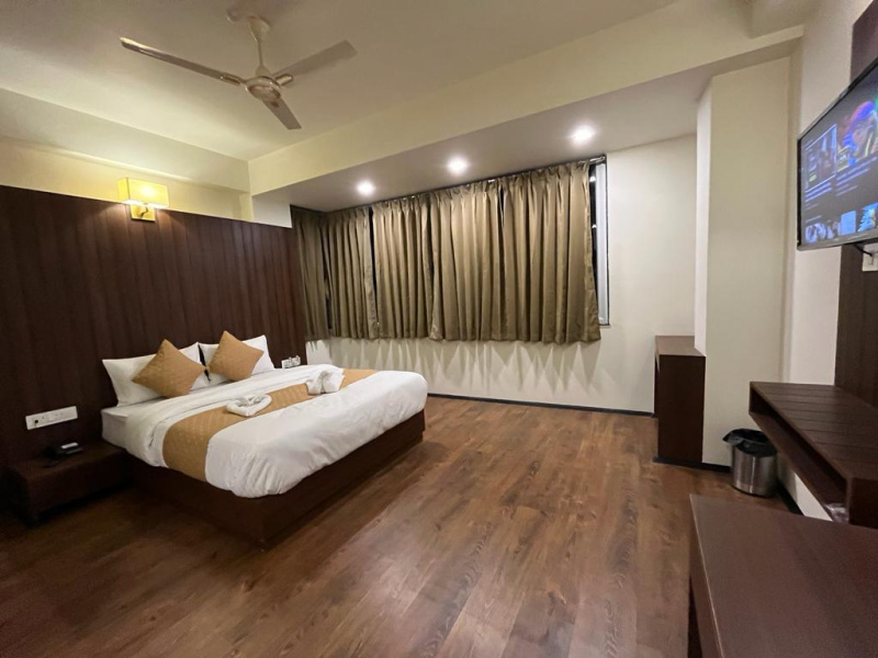  Hotels 200 Sq.ft. for Rent in Aurangabad Bangar, Mathura