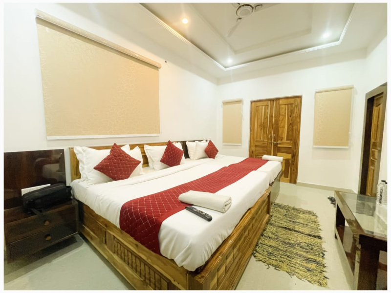  Hotels 400 Sq. Yards for Rent in Indira Nagar, Lucknow