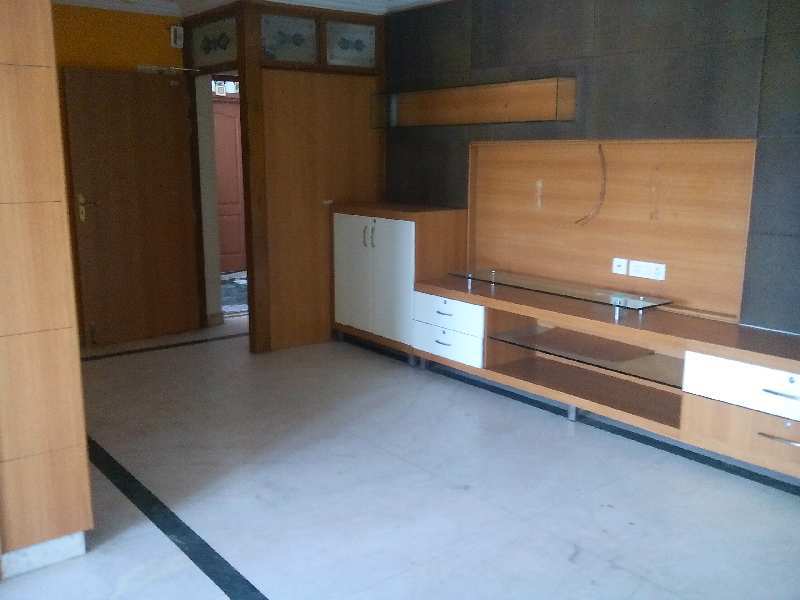 3 BHK Apartment 2700 Sq.ft. for Rent in Raja Annamalai Puram, Chennai