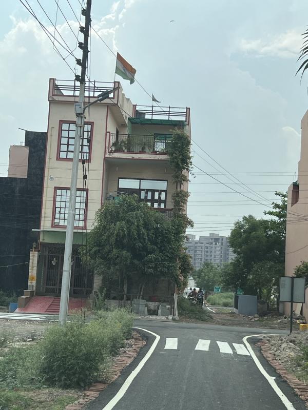  Residential Plot 100 Sq. Meter for Sale in Tronica City, Ghaziabad