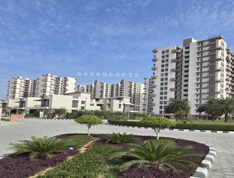 1 BHK 600 Sq.ft. Apartment for Sale in Chhatikara Road, Vrindavan