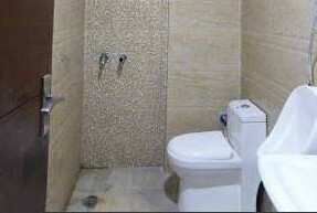  Office Space 1000 Sq.ft. for Sale in Block C Lajpat Nagar I, Delhi