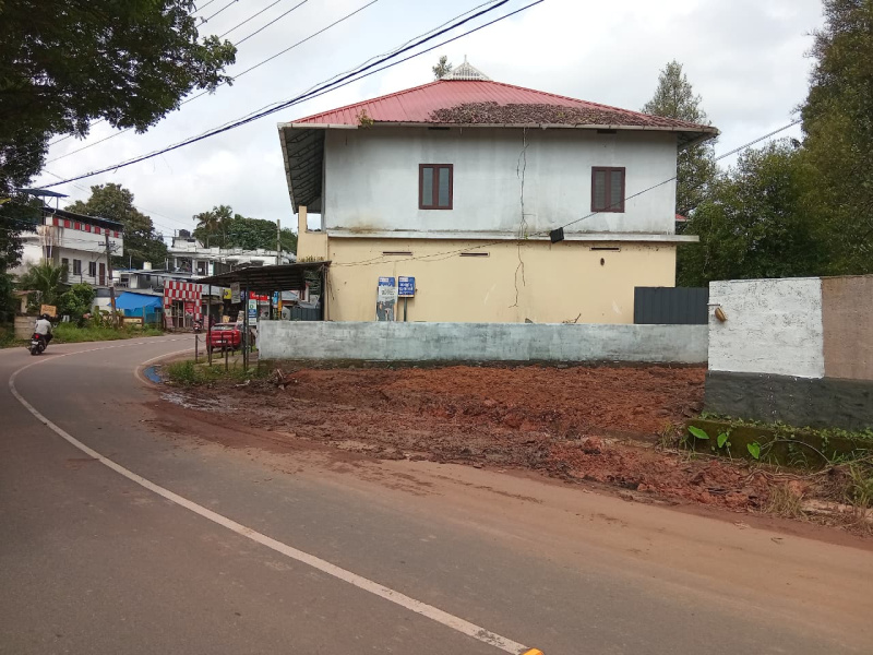  Residential Plot 7 Cent for Sale in Aluva, Ernakulam