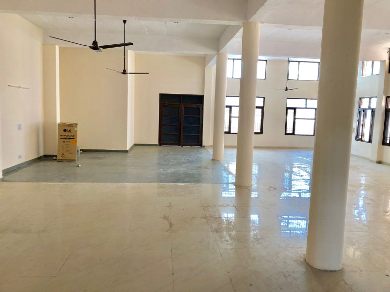  Warehouse 4000 Sq.ft. for Rent in Sector 82 Mohali