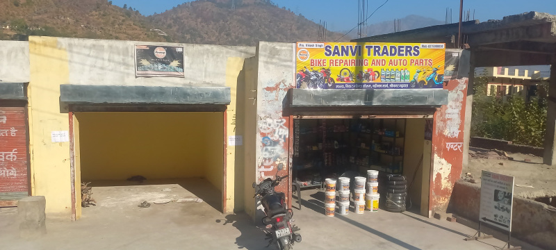  Commercial Shop 300 Sq.ft. for Rent in Srinagar Pauri Garhwal